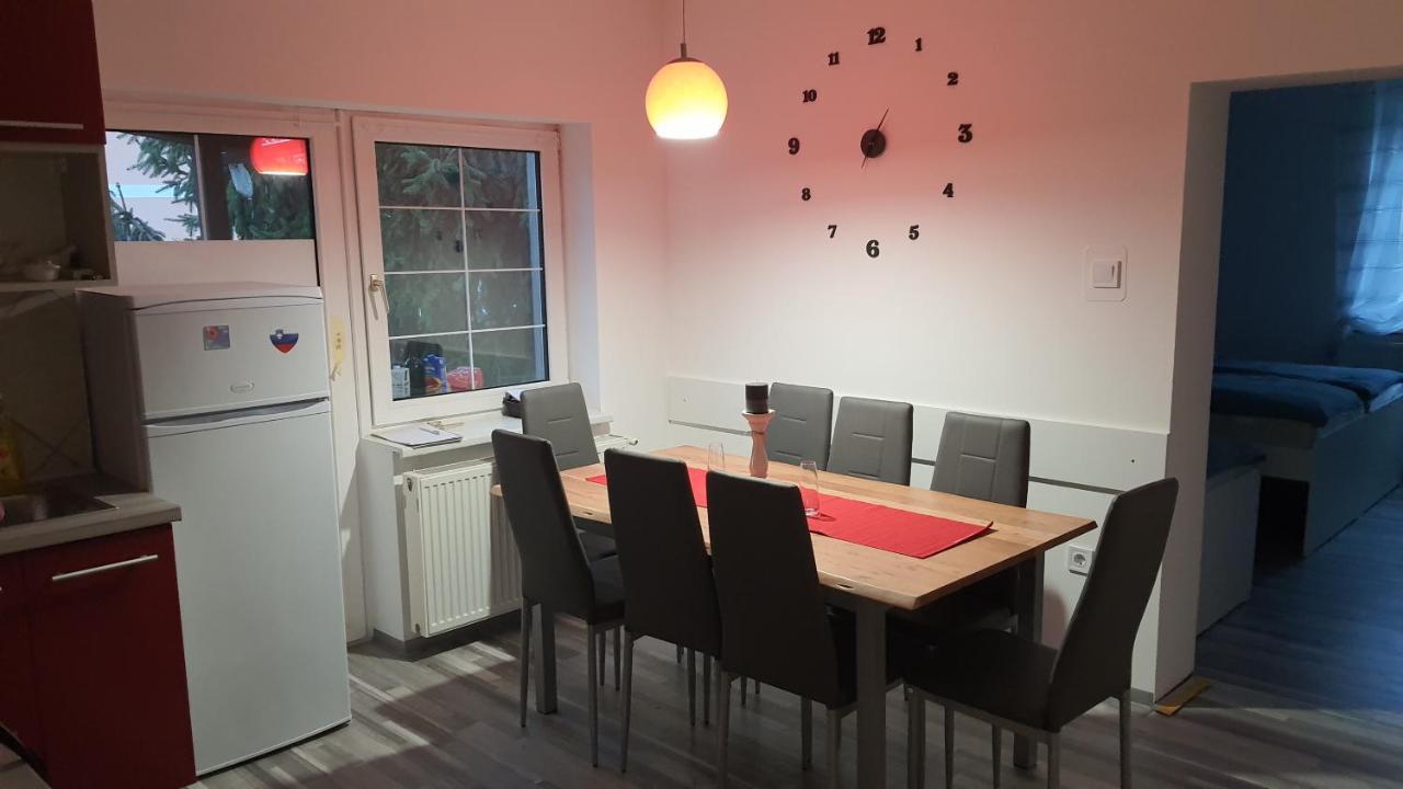 Apartma4Us Máribor Exterior foto