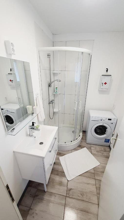 Apartma4Us Máribor Exterior foto